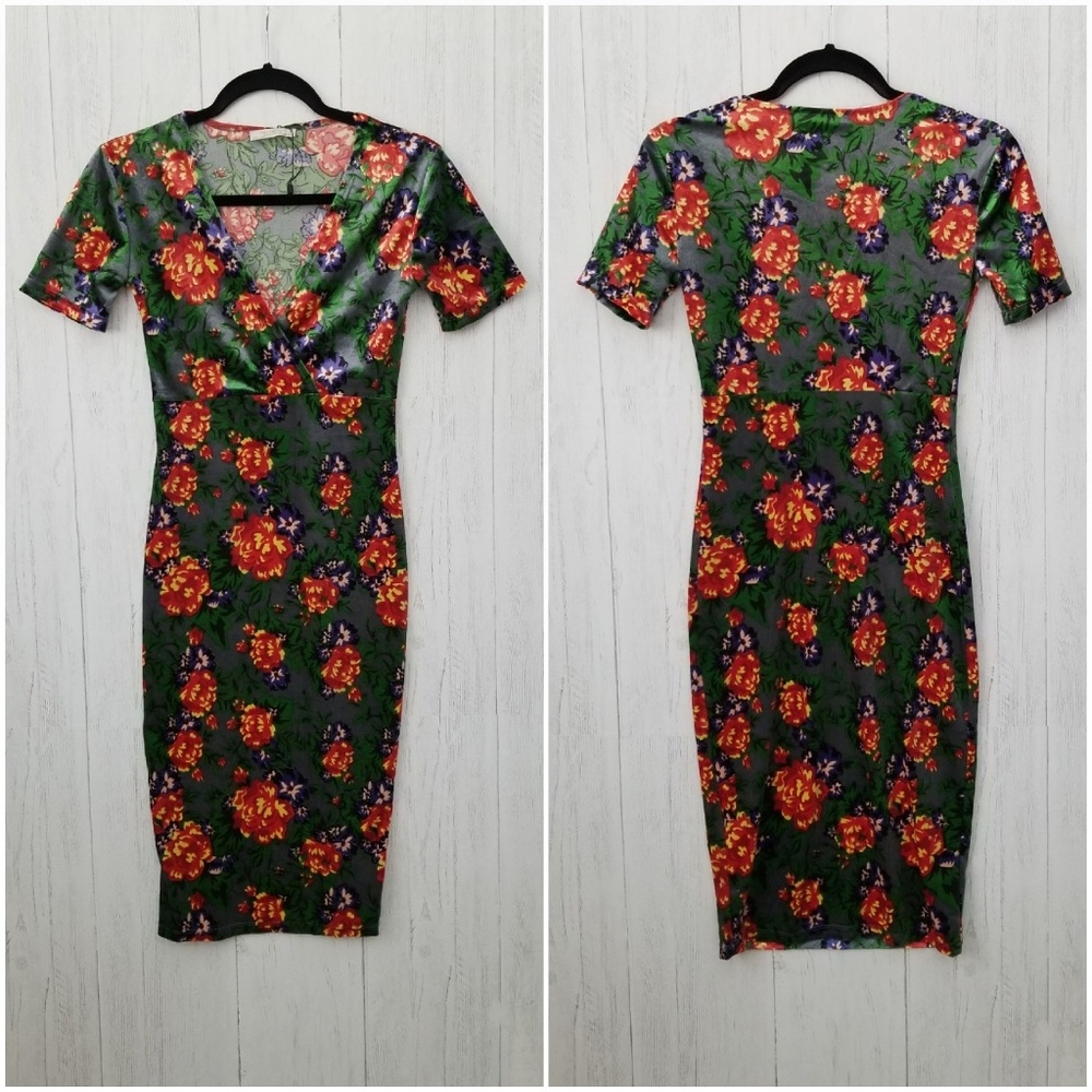 NEW Zara Trafaluc Velvet Floral Midi Dress Small